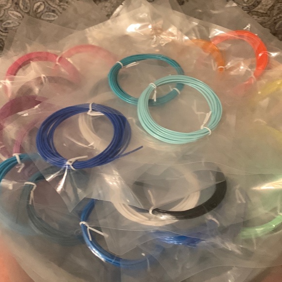 3D Pen Filament Refills PLA 32 Colors - Picture 2 of 6